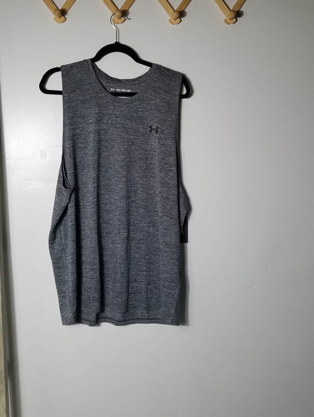 NWT UNDER ARMOUR MEN'S TECH TANK SIZE 2XL